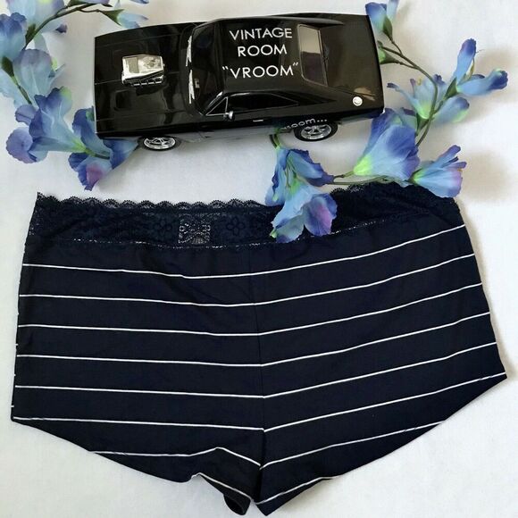 Vanity Fair and Auden NWT Panty Women 11/4XL - Picture 2 of 9